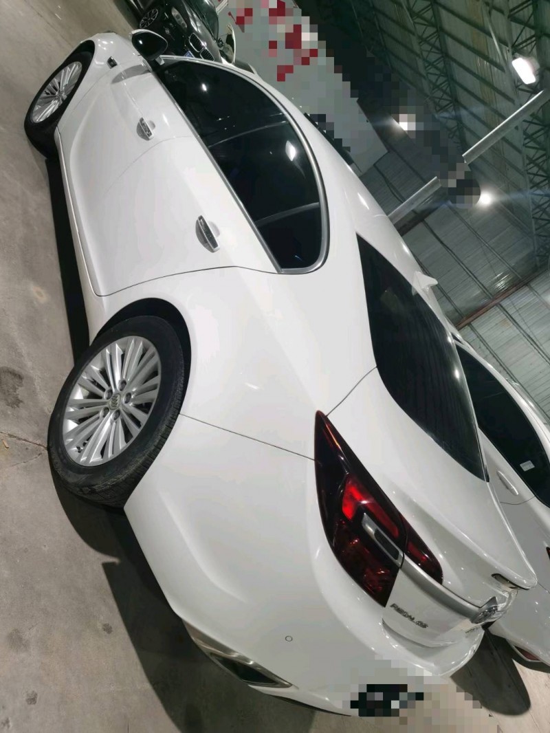 临沂16年别克君威8