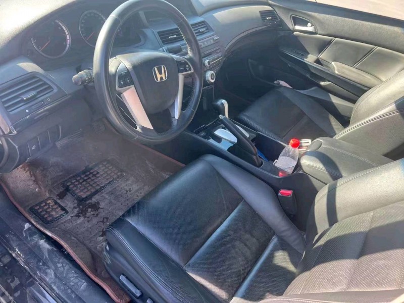 淄博13年本田雅阁4