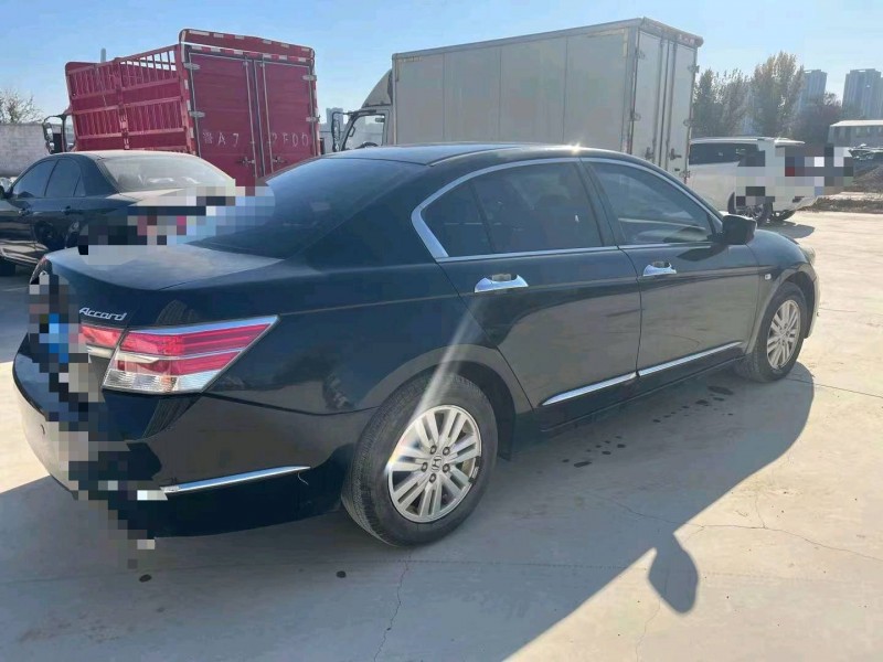 淄博13年本田雅阁7