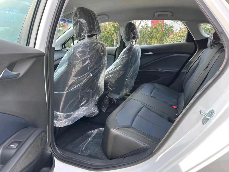 盐城23年别克微蓝4