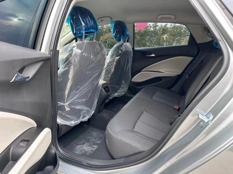 盐城23年别克微蓝4