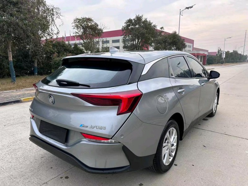 盐城23年别克微蓝9