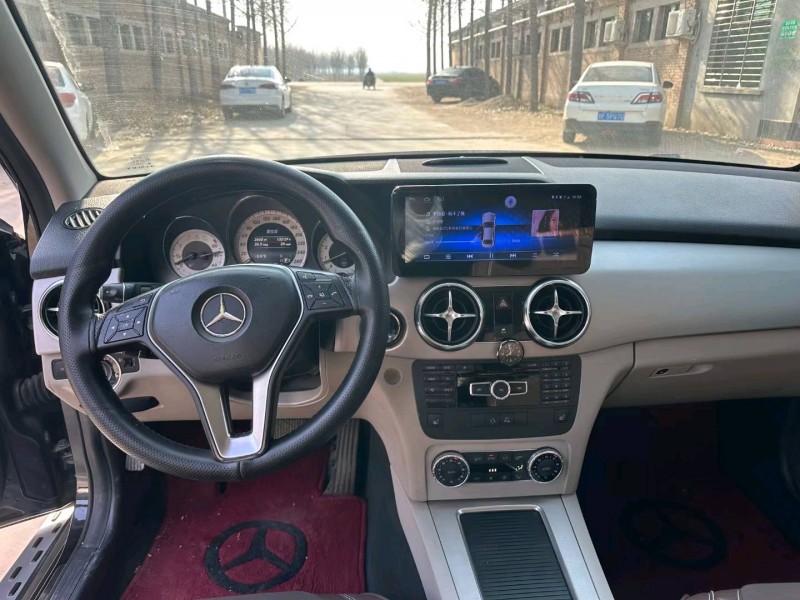 保定13年奔驰GLK8