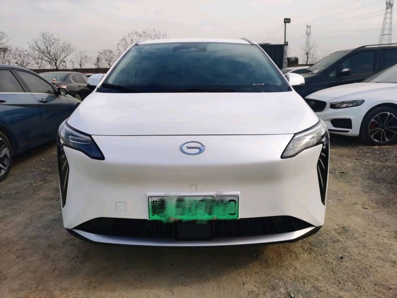 保定23年传祺埃安Y1