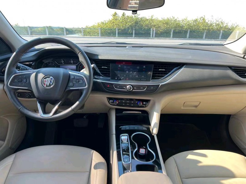 盐城21年别克君威6