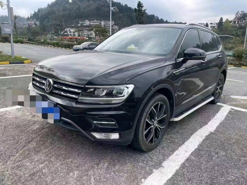 重庆20年大众途观L6