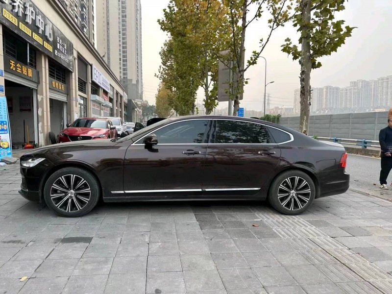 重庆21年沃尔沃S906