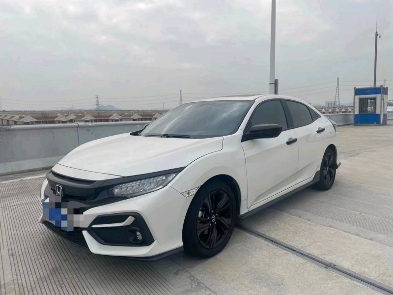 汕头22年本田思域2