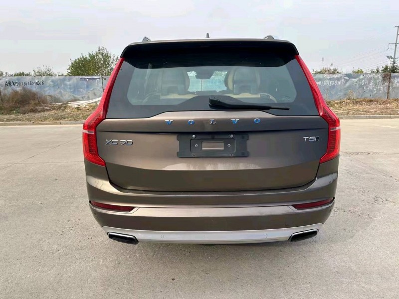 枣庄17年沃尔沃XC909