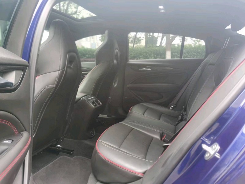 徐州20年别克君威5