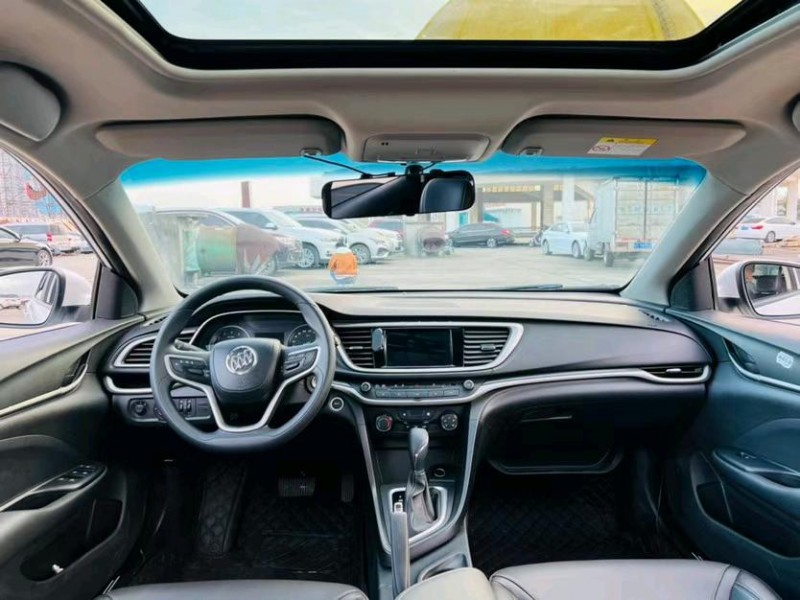 东莞21年别克英朗4