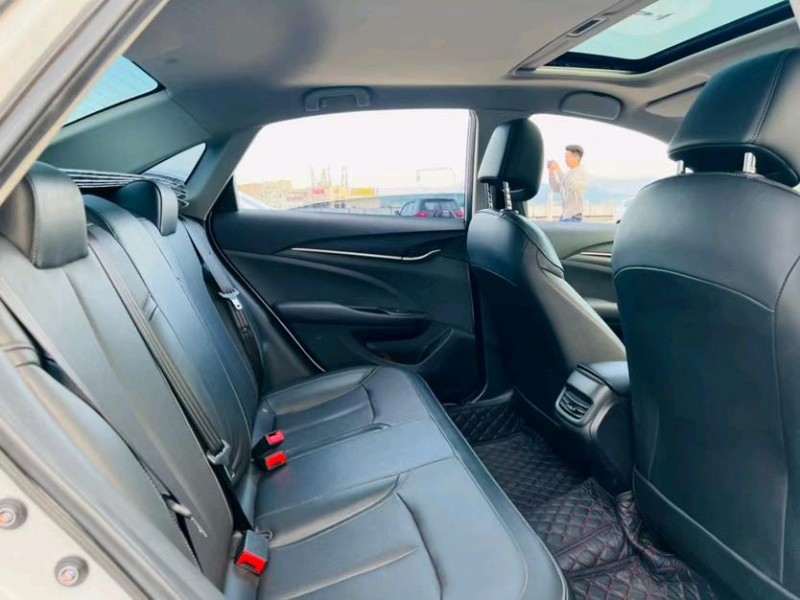 东莞21年别克英朗6