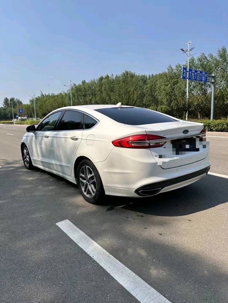 枣庄18年福特蒙迪欧8