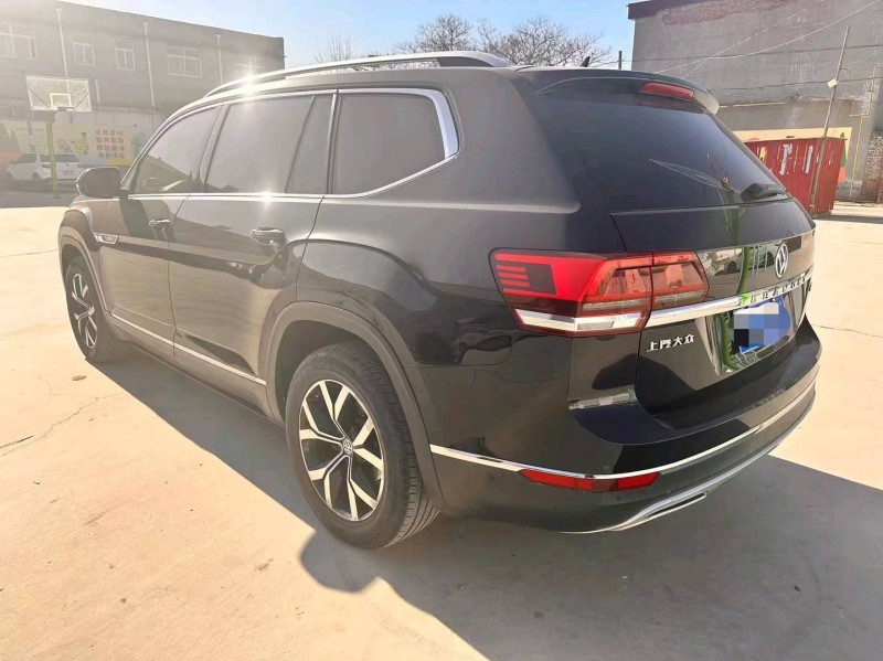 保定18年大众途昂4