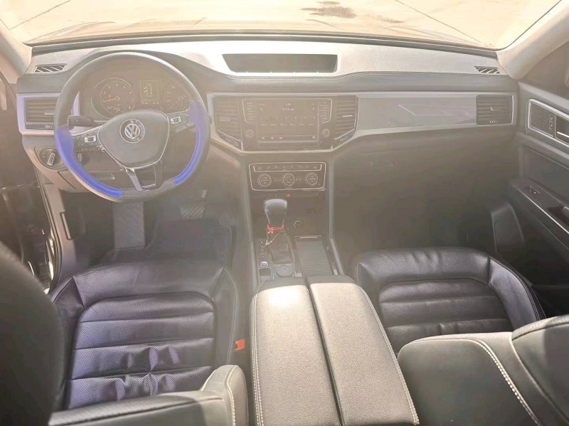 保定18年大众途昂7