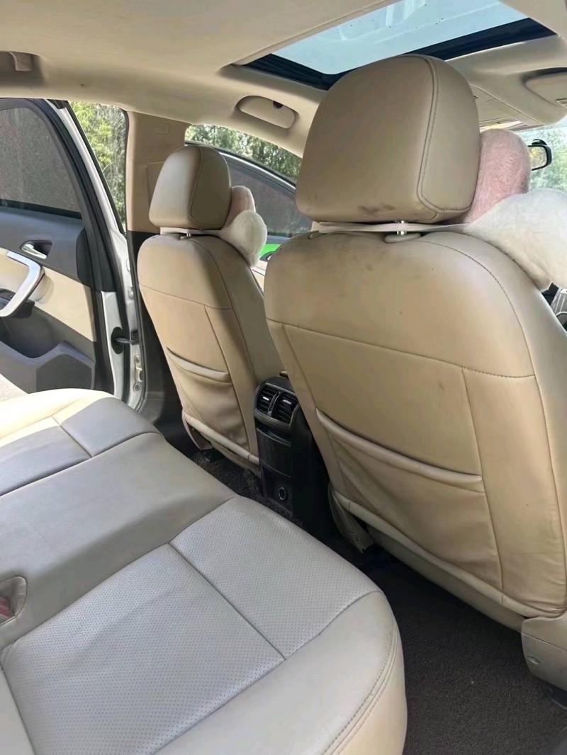 枣庄13年别克君威5