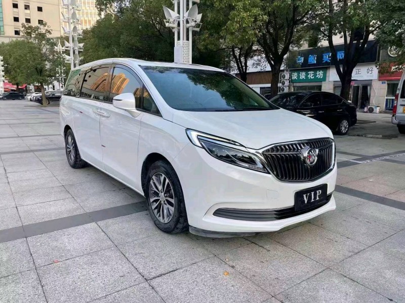 苏州19年别克GL85