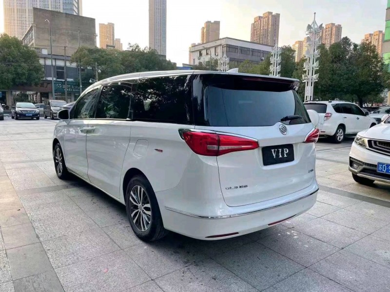 苏州19年别克GL87