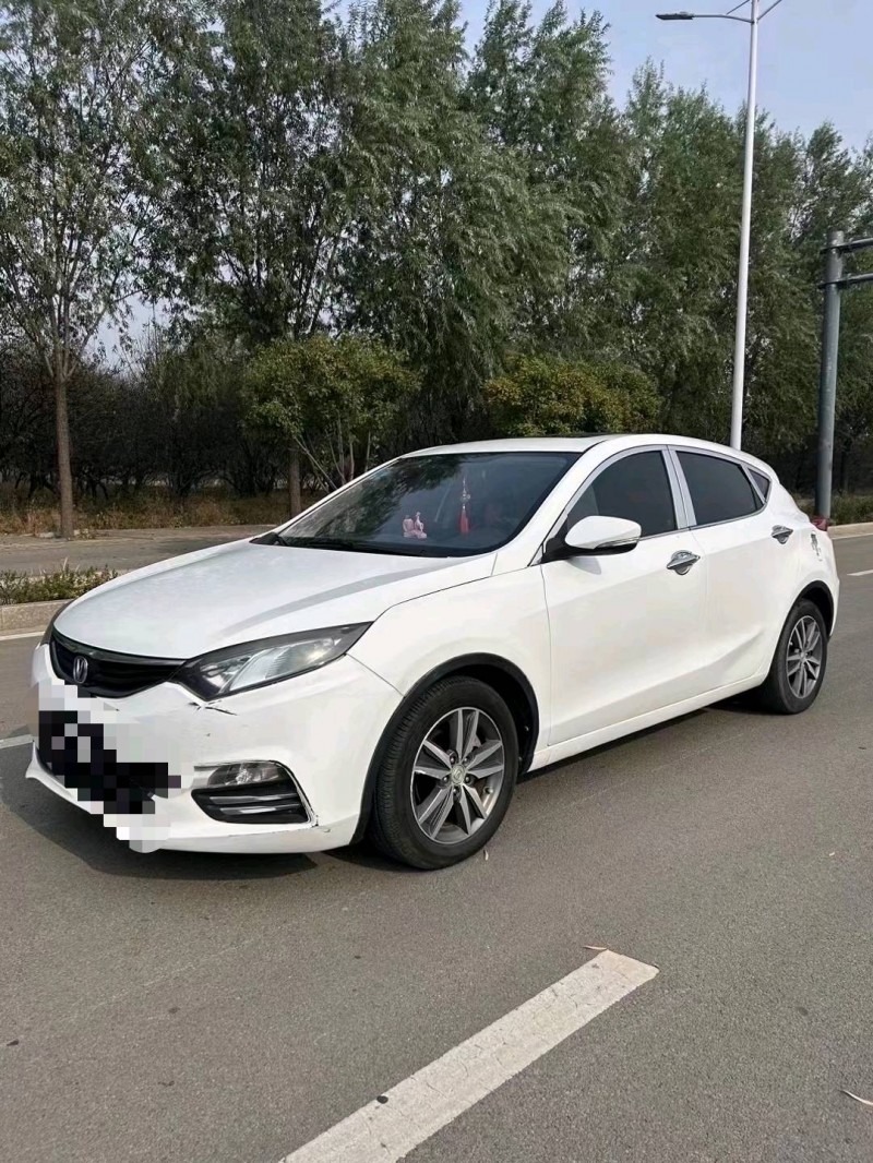 枣庄15年长安汽车逸动3