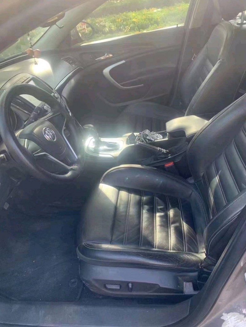 青岛14年别克君威2