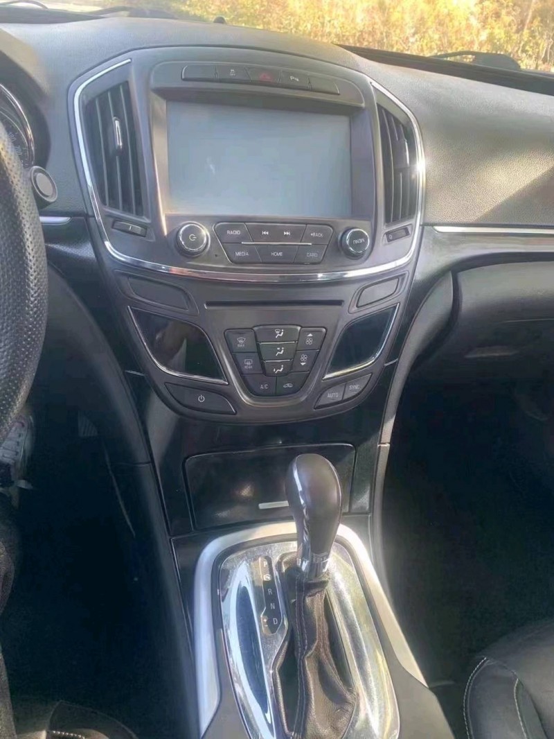 青岛14年别克君威4