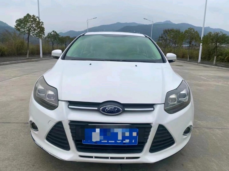 邯郸13年福特福克斯1