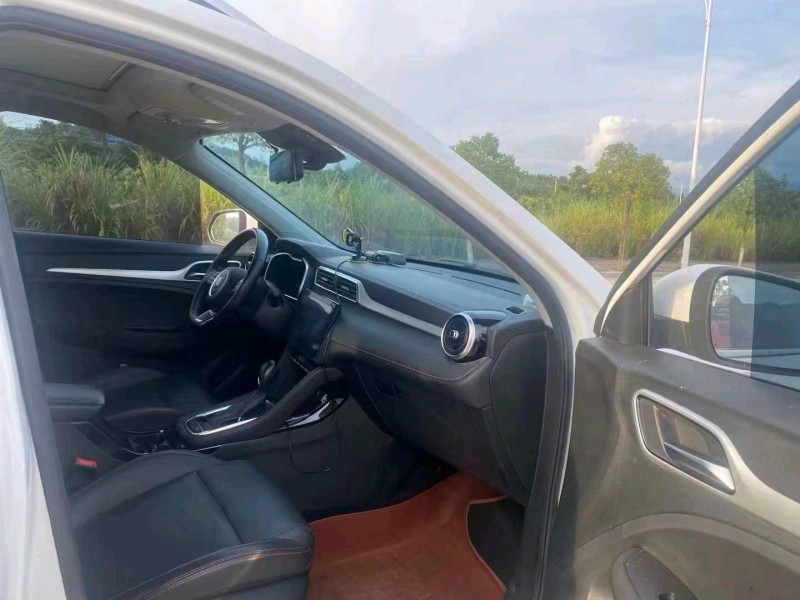 邯郸22年名爵ZS7