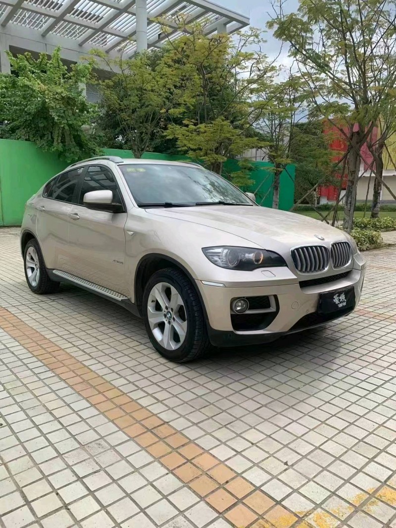 宜昌13年寶馬X4 M2