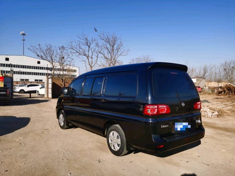 保定21年东风菱智2