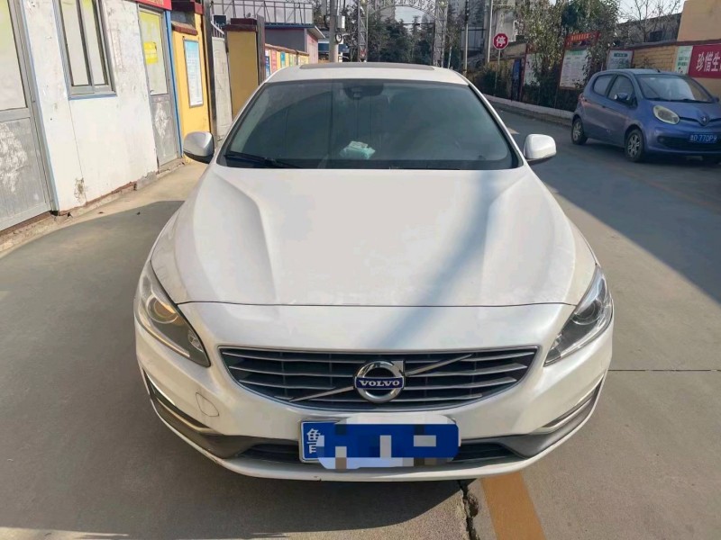枣庄16年沃尔沃S60L1
