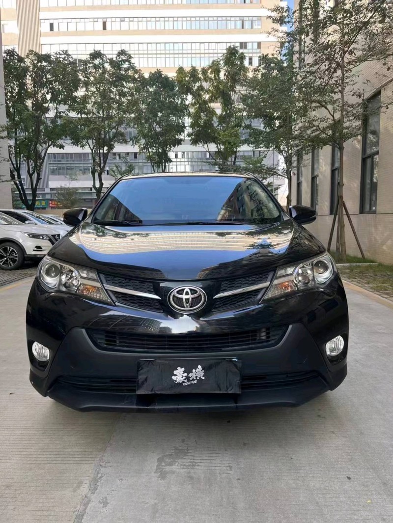 广州15年丰田RAV4荣放1