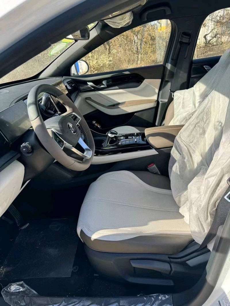 济南23年比亚迪秦5