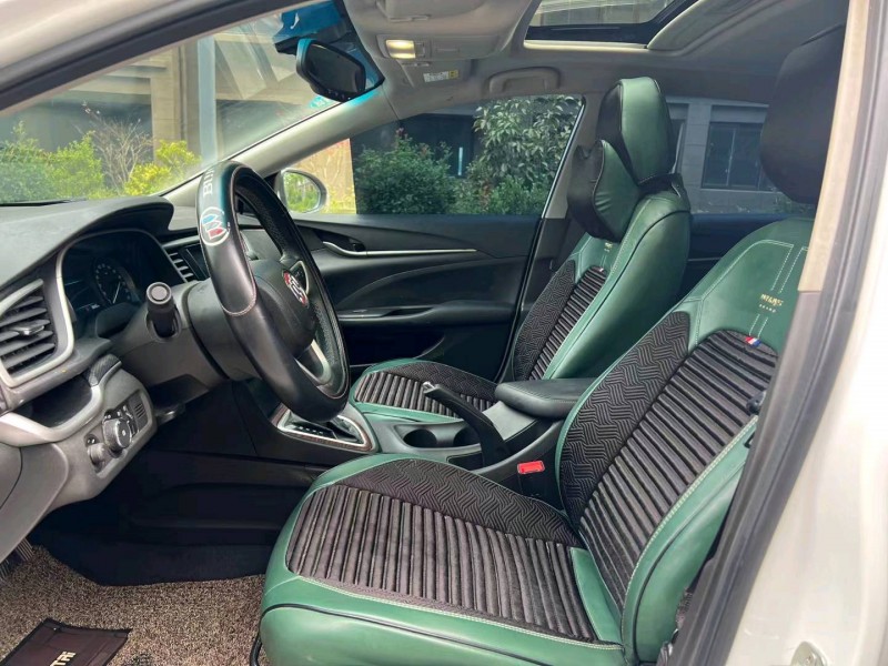 徐州19年别克英朗6