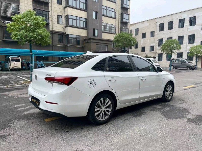 徐州19年别克英朗7