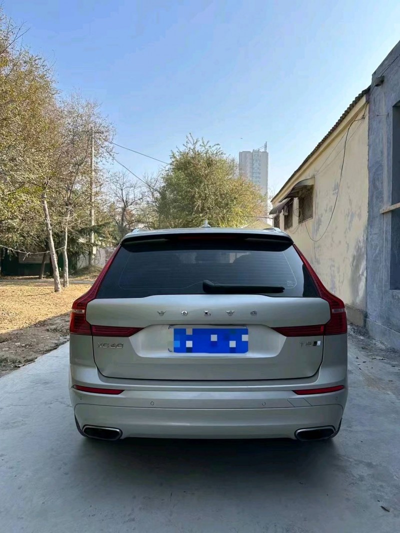 济宁18年沃尔沃XC606