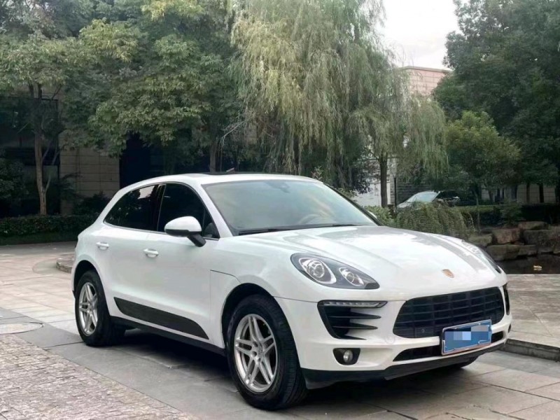 济南17年保时捷Macan3