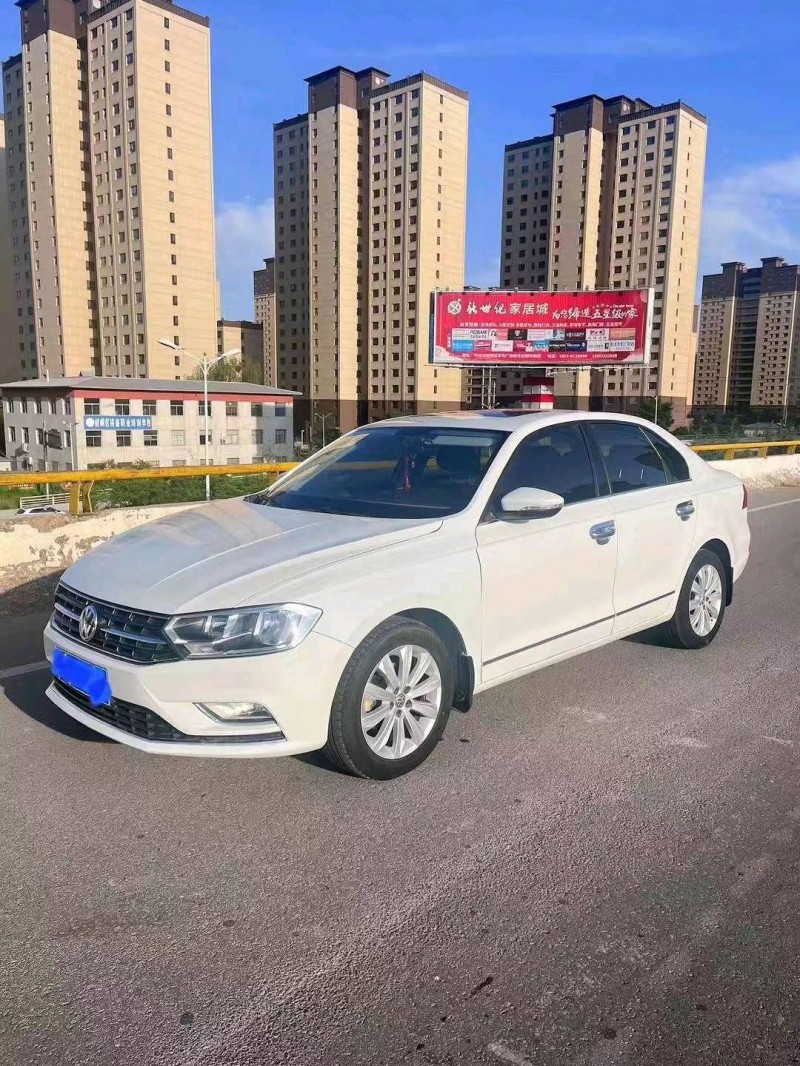 白銀17年大眾寶來3