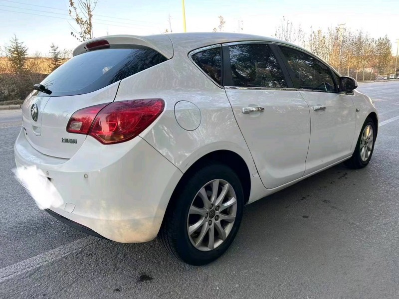 枣庄14年别克英朗8