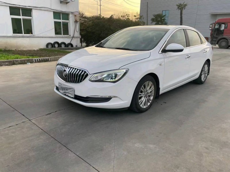 徐州16年别克英朗2