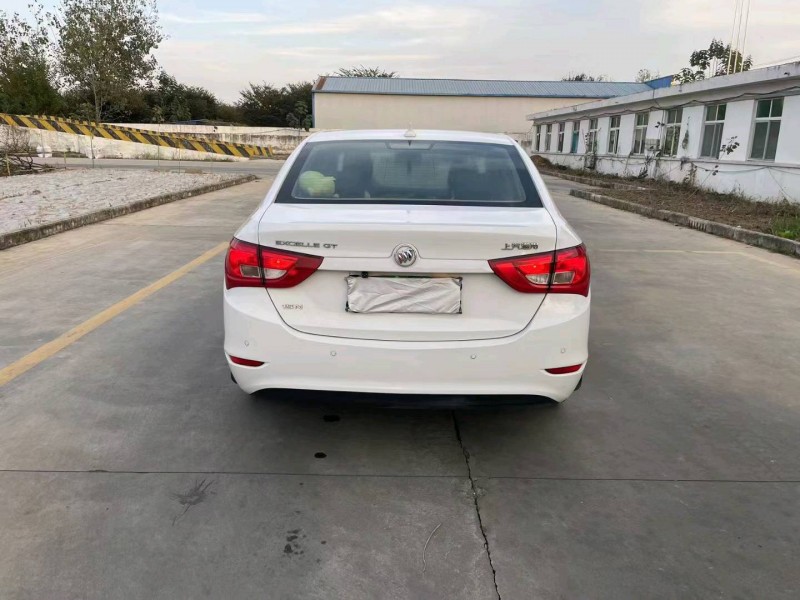 徐州16年别克英朗9