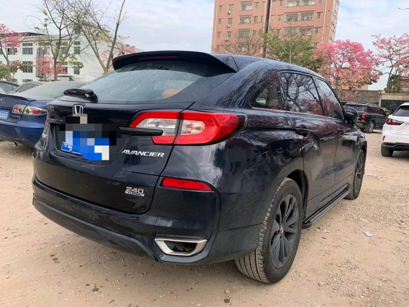 广州20年本田冠道7