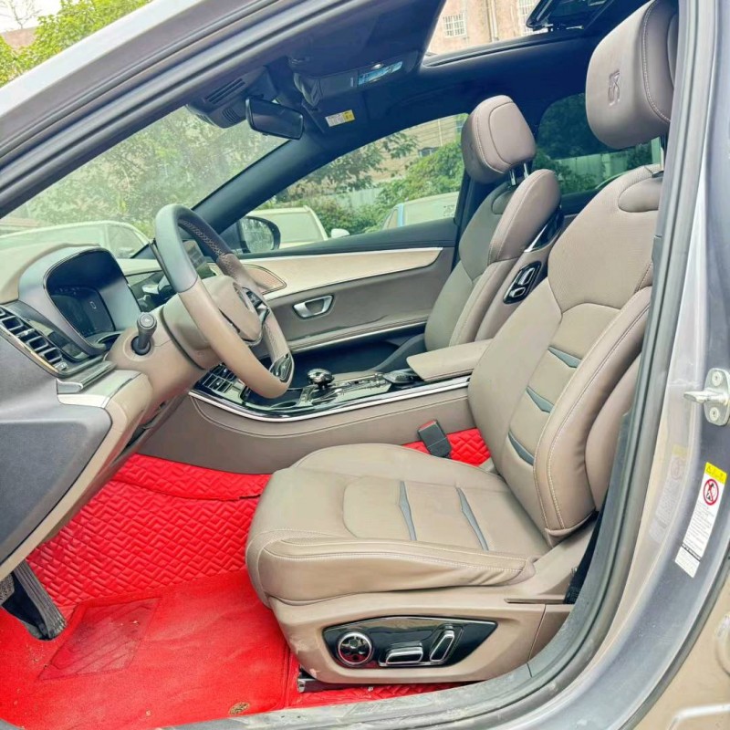 广州21年比亚迪汉5