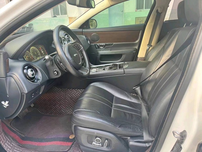 三明18年捷豹XJL2