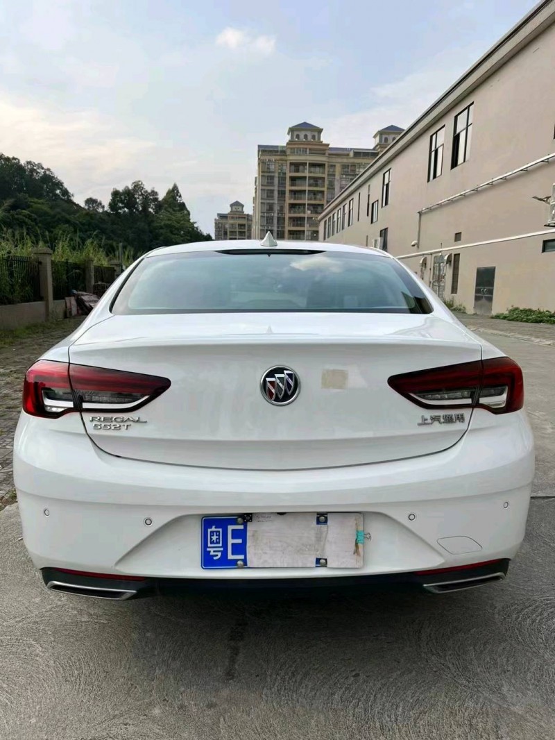 江门21年别克君威9