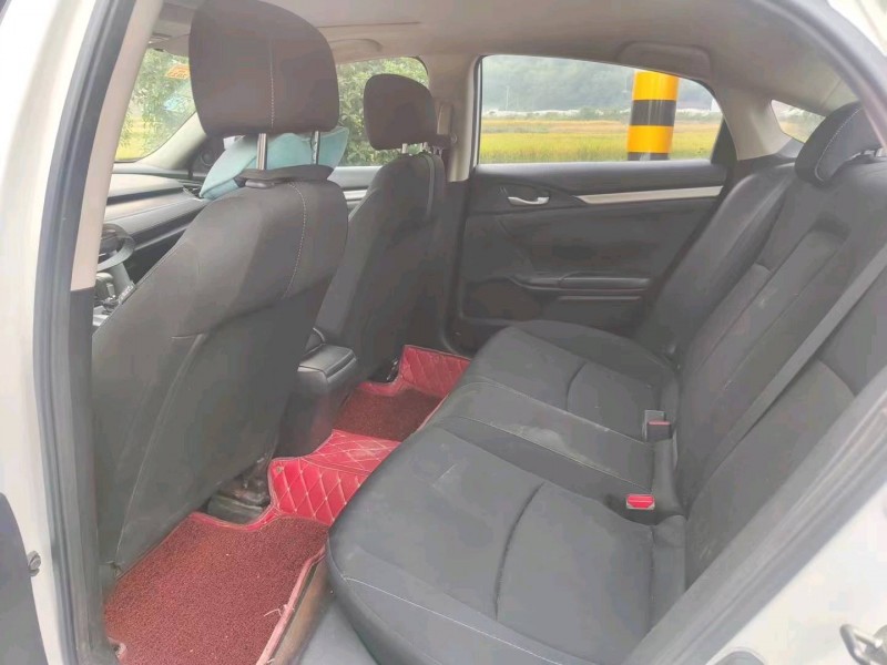 嘉兴19年本田思域4