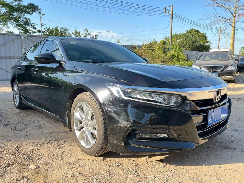 广州21年本田雅阁3