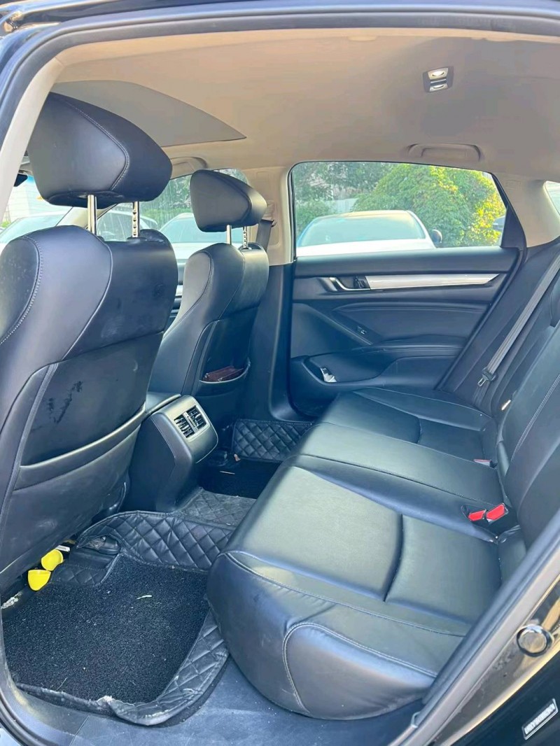 广州21年本田雅阁4