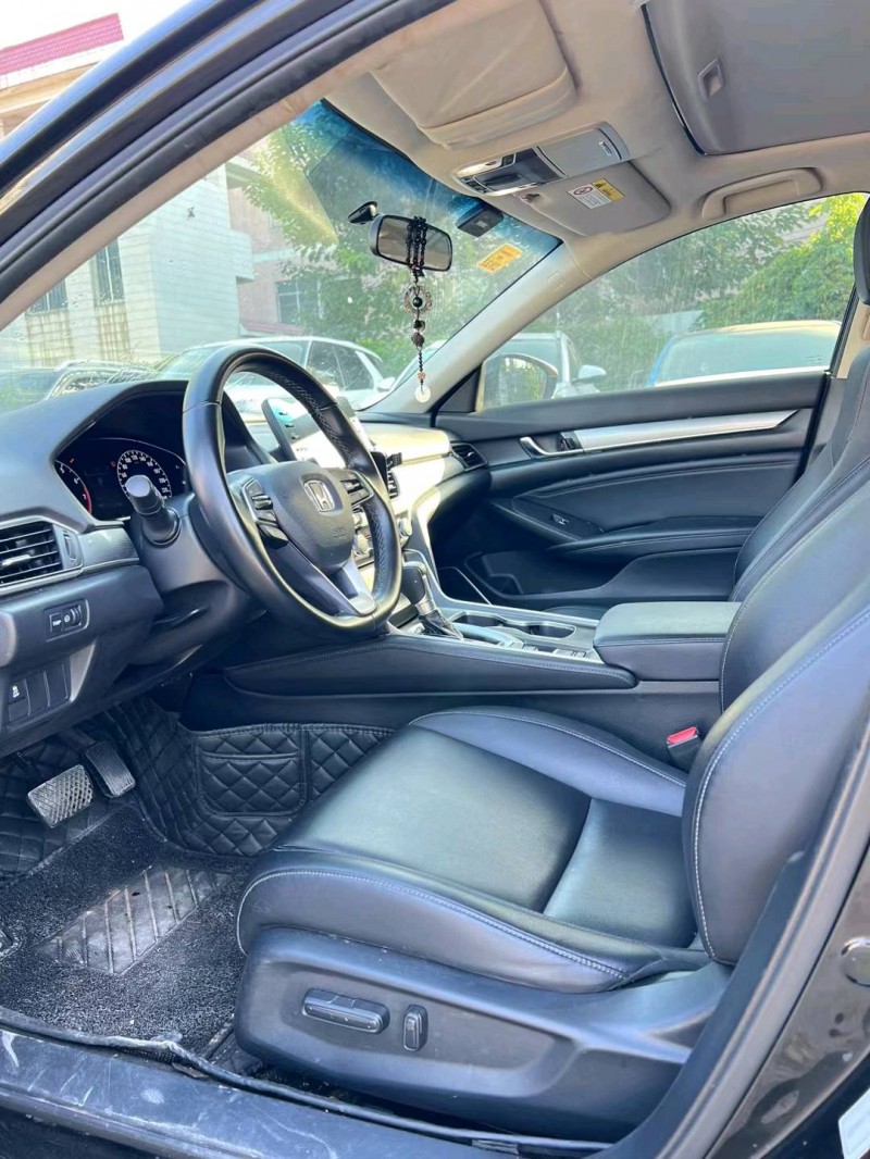 广州21年本田雅阁5