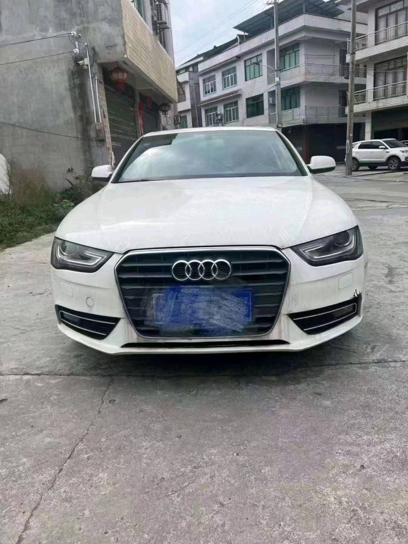 重庆14年奥迪A4L1