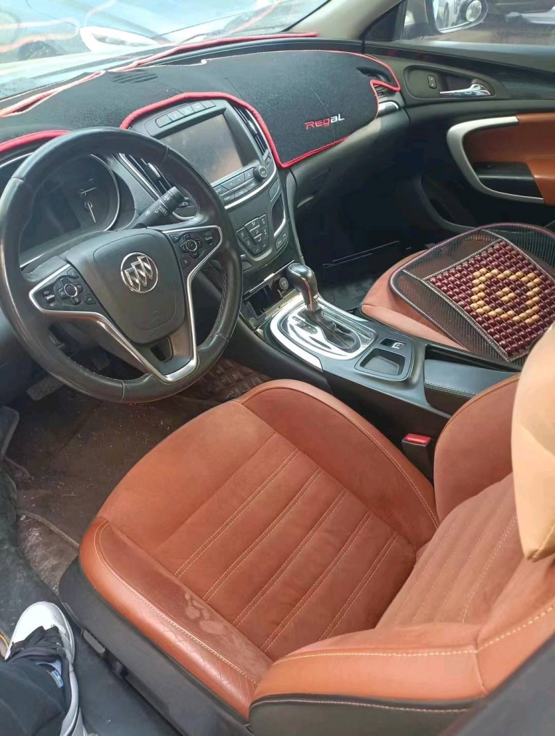 衡阳16年别克君威2